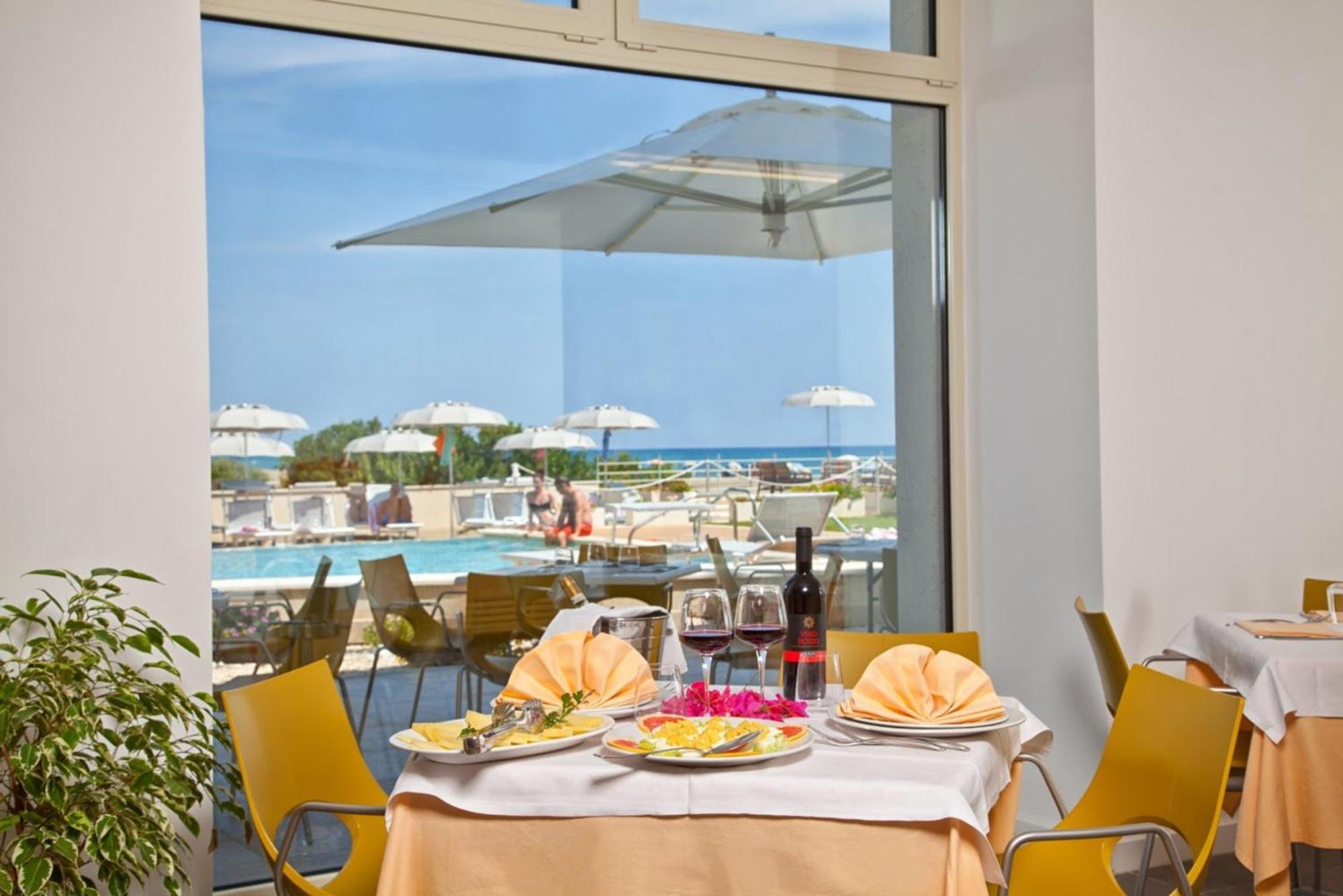 Hotel Club Torre Salinas - Adults Only Muravera Exterior photo
