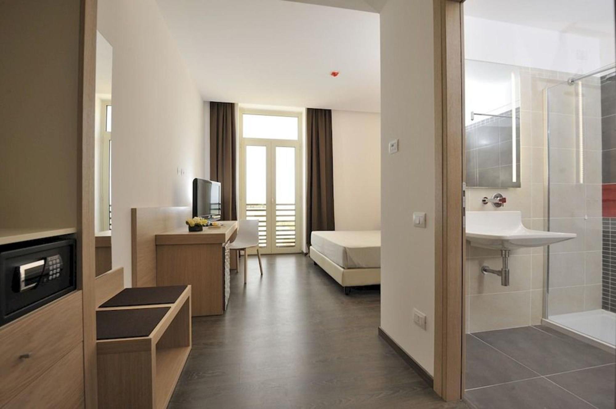 Hotel Club Torre Salinas - Adults Only Muravera Room photo